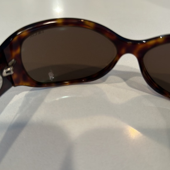 Tiffany & CO sunglasses - Picture 4 of 5